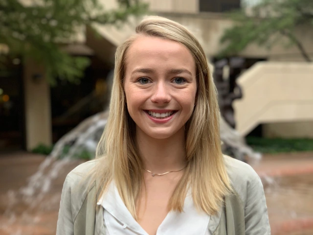 Sarah Seger smiling for photo